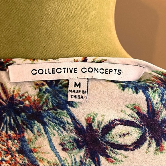 Collective Concepts Tunic Top - Picture 4 of 4